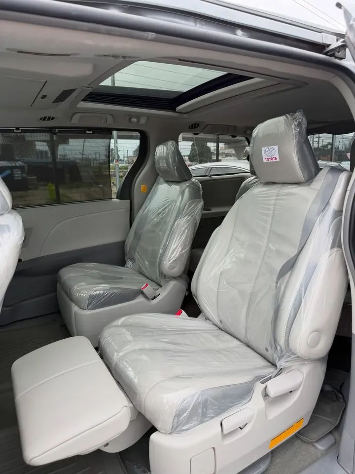 fifthgearautos-20260117-0006.webp