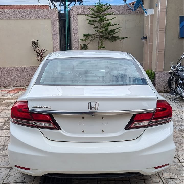 r9_cars__-20251222-0006.jpg