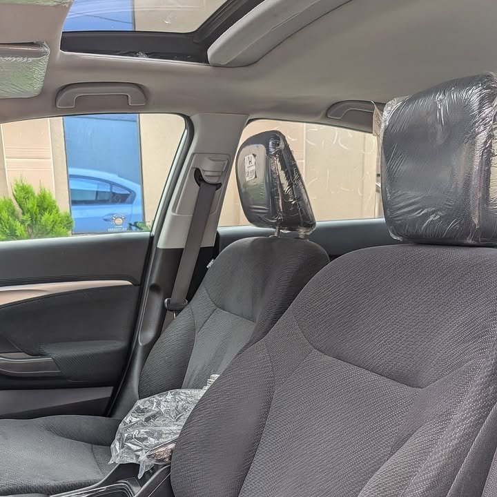 r9_cars__-20251222-0012.jpg